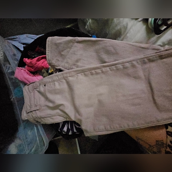 Old navy skinny jeans - Picture 2 of 5